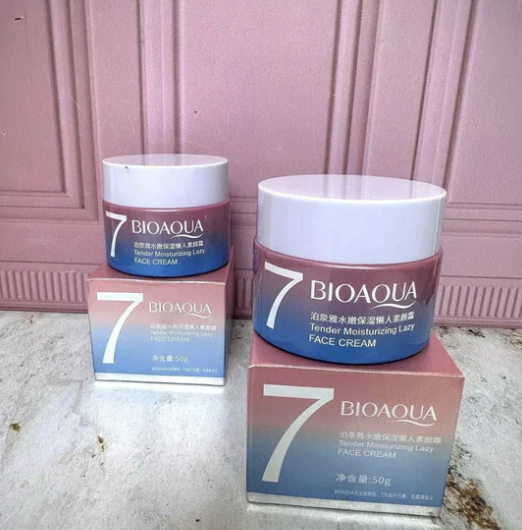 CREMA REVITALIZANTE V7 / ACLARADOR MAGICO VEGANA